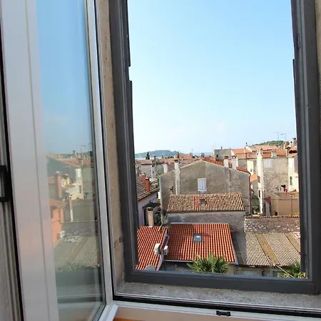 No 1 Apartment *