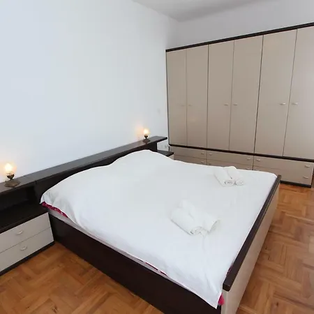 No 1 Apartment