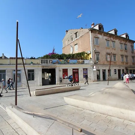 No 1 * Rovinj