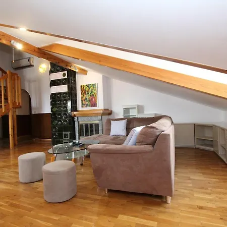 No 1 Apartment *